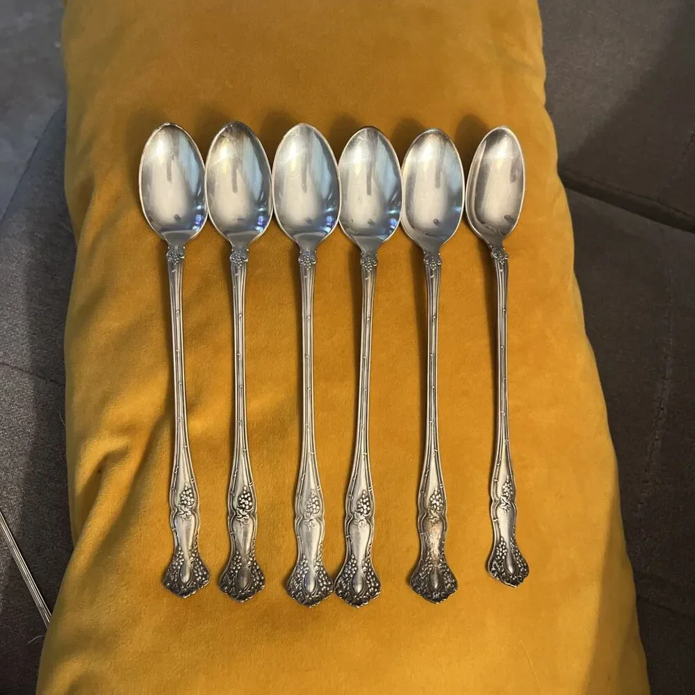 1847 Rogers Bros XS Triple Grape Set of 6 Ice Tea Spoons No Mono Silverplate